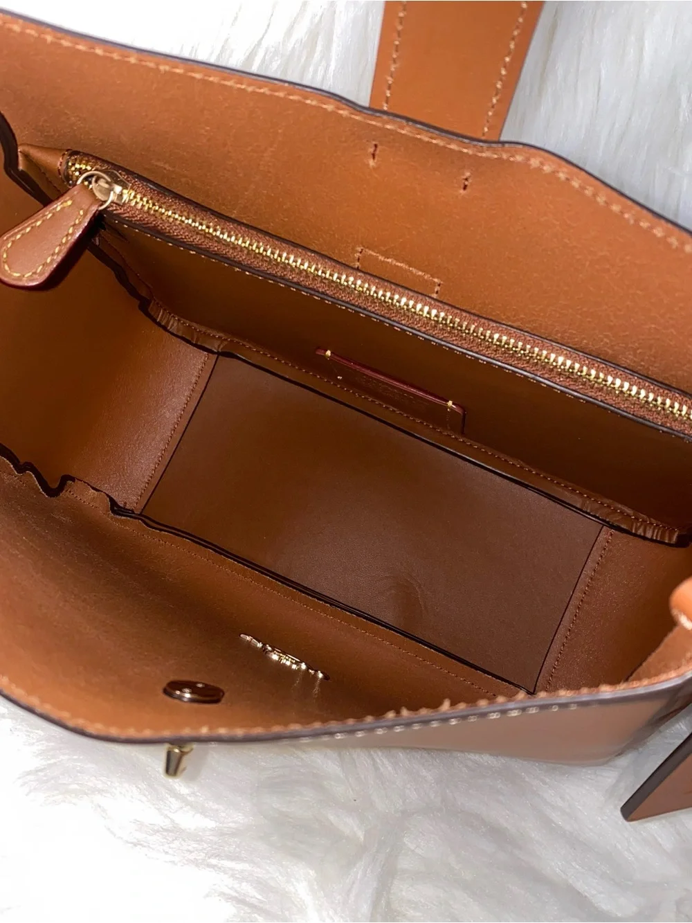 Coach leather purse Hadley Convertible Crossbody New with tags